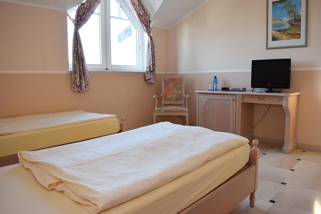 Gaestehaus Barese Bad Munder am Deister Bagian luar foto