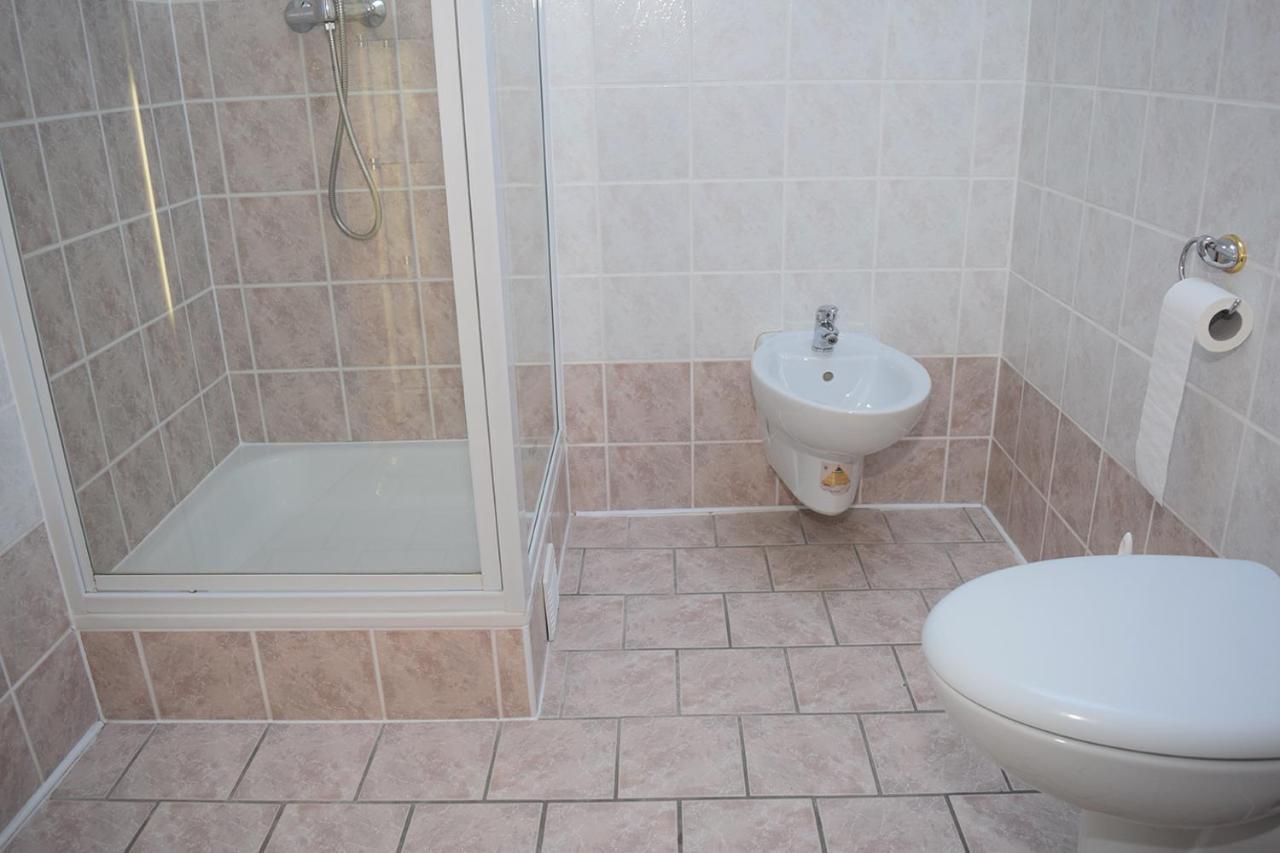 Gaestehaus Barese Bad Munder am Deister Bagian luar foto