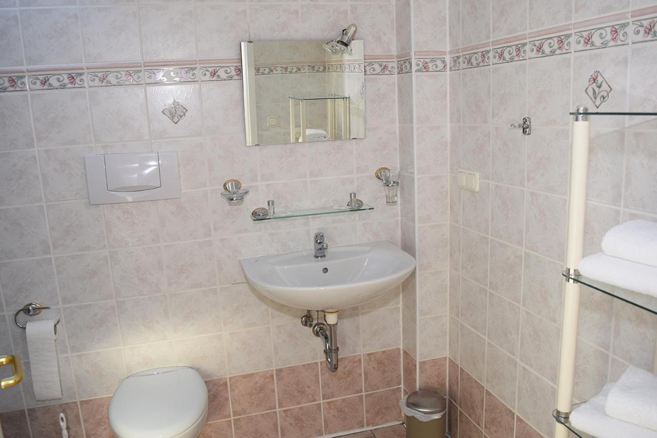Gaestehaus Barese Bad Munder am Deister Bagian luar foto